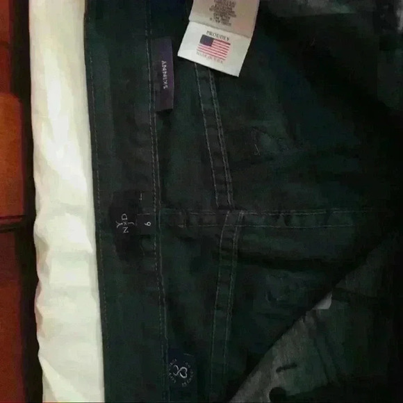 NYDJ Skinny Jeans with Lift Tuck Technology - Picture 8 of 9